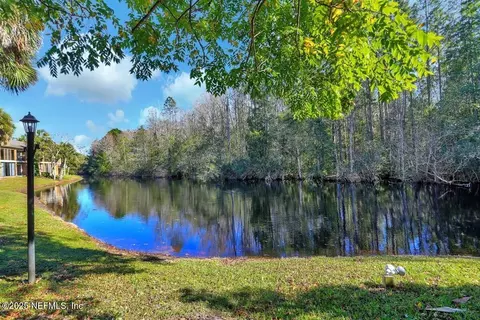 8777 Como Lake Dr #8777, Jacksonville, FL 32256