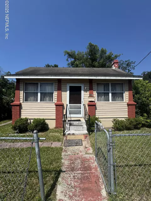 396 Smith St, Jacksonville, FL 32204