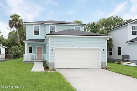 1416 Palmer St, Atlantic Beach, FL 32233
