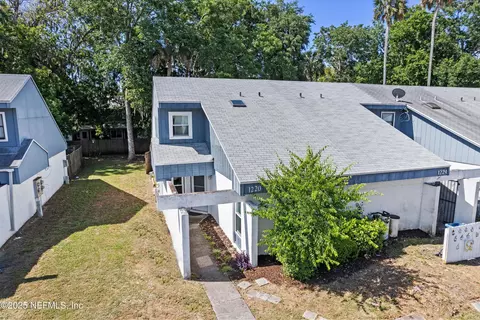 1220 Bayshore Dr, Jacksonville, FL 32233