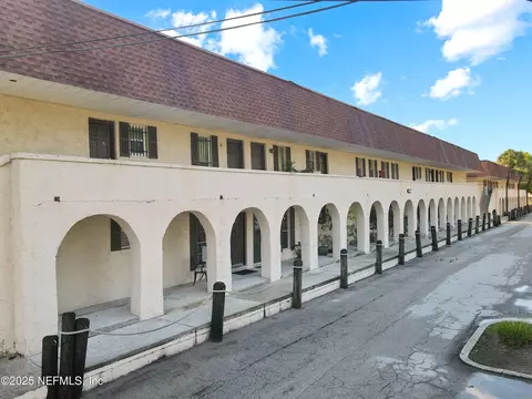 1738 El Prado Rd #5, Jacksonville, FL 32216