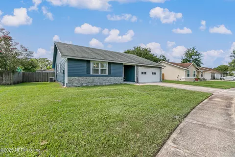 10916 Grand Trunk Ln, Jacksonville, FL 32257