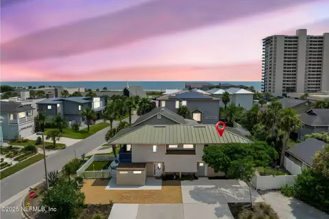 2075 2nd St N, Jacksonville Beach, FL 32250