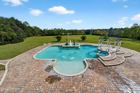 Exterior - 45500 Stratton Rd, Callahan, FL 32011 photo 8 of 12