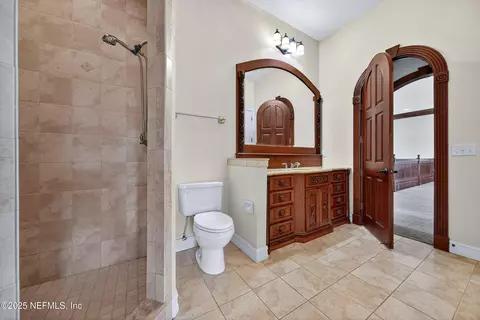 Bath - 45500 Stratton Rd, Callahan, FL 32011 photo 4 of 7