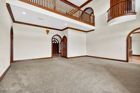 Living - 45500 Stratton Rd, Callahan, FL 32011 photo 3 of 4
