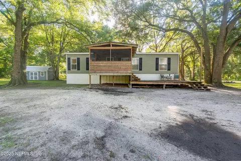 7236 SE 163rd Ln, Lake Butler, FL 32054