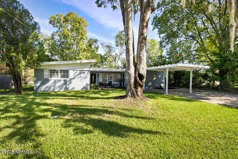 6845 Cherbourg Ave S, Jacksonville, FL 32205