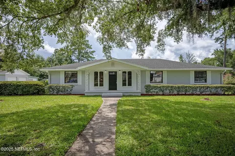 8048 Gordean Rd, Jacksonville, FL 32221