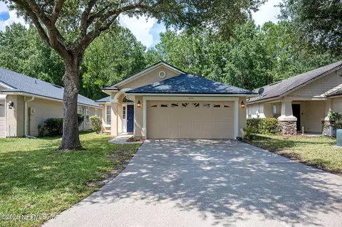 3846 Pebble Brooke Cir S, Orange Park, FL 32065