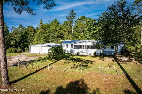 17870 Anne Rd, Glen Saint Mary, FL 32040