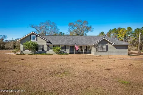 11596 Thornhill Pl, Bryceville, FL 32009