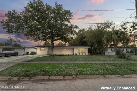 10856 Hawaii Dr S, Jacksonville, FL 32246