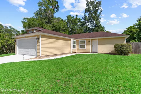 9073 Berens St, Jacksonville, FL 32210