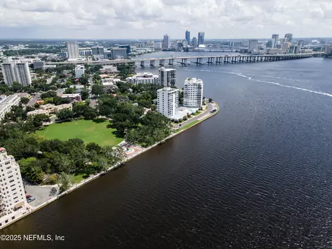 1596 Lancaster Ter #3B, Jacksonville, FL 32204