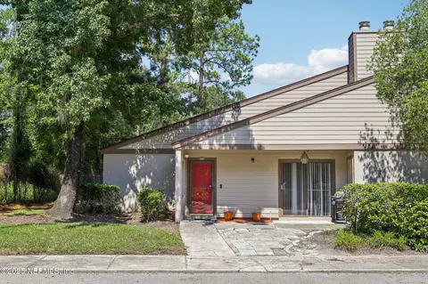8300 Plaza Gate Ln #1124, Jacksonville, FL 32217