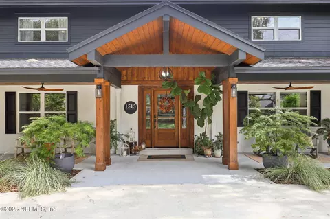 1515 Kings Rd, Neptune Beach, FL 32266