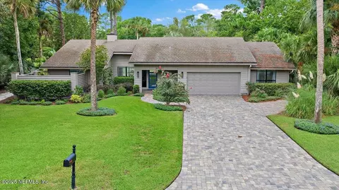 3001 Cypress Creek Dr E, Ponte Vedra Beach, FL 32082