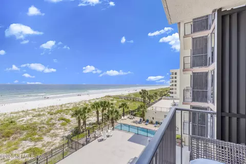 601 1st St S #4C, Jacksonville Beach, FL 32250