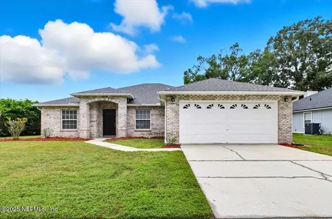 447 Summit Dr, Orange Park, FL 32073