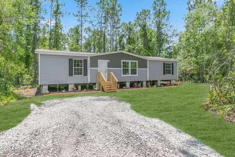 107 Everett St, Palatka, FL 32177