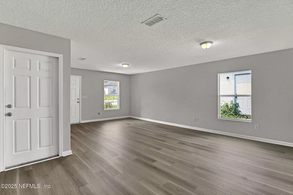 Living - 8437 India Ave, Jacksonville, FL 32211 photo 3 of 5