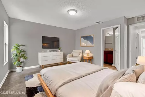 Bedroom - 8437 India Ave, Jacksonville, FL 32211 photo 1 of 4