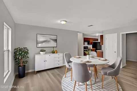 Dining - 8437 India Ave, Jacksonville, FL 32211 photo 1 of 1