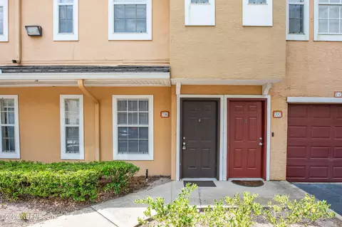 10075 Gate Pkwy #706, Jacksonville, FL 32246