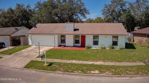 6046 Gulf Rd N, Jacksonville, FL 32244