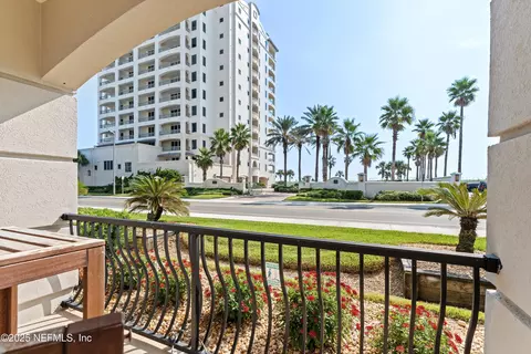 922 1st St S #102, Jacksonville Beach, FL 32250