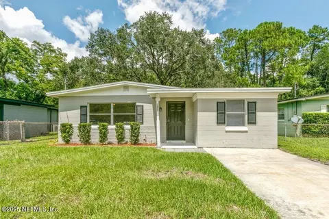 1677 Rowe Ave, Jacksonville, FL 32208