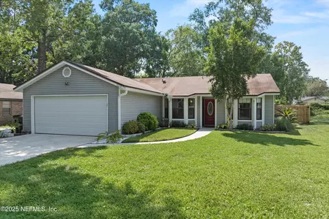1628 Solomon St N, Orange Park, FL 32073