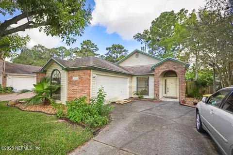 11041 Beckley Pl, Jacksonville, FL 32246