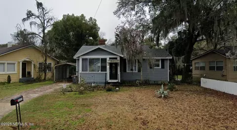7173 Lucky Dr W, Jacksonville, FL 32208