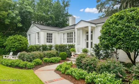 4323 Mcgirts Blvd, Jacksonville, FL 32210