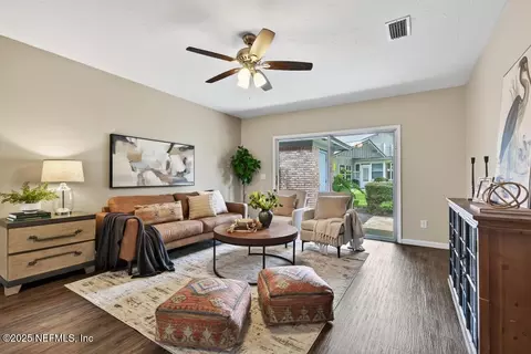 9252 San Jose Blvd #903, Jacksonville, FL 32257