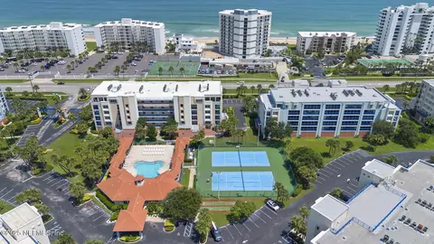 5300 S Atlantic Ave #18-204, New Smyrna Beach, FL 32169