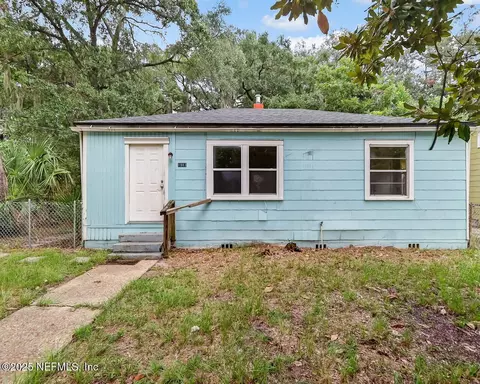 1983 Lambert St, Jacksonville, FL 32206