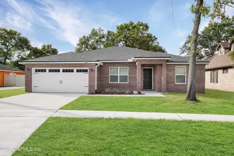 1037 Bertha St, Jacksonville, FL 32218