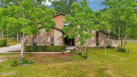 1775 Emerald Ln, Middleburg, FL 32068