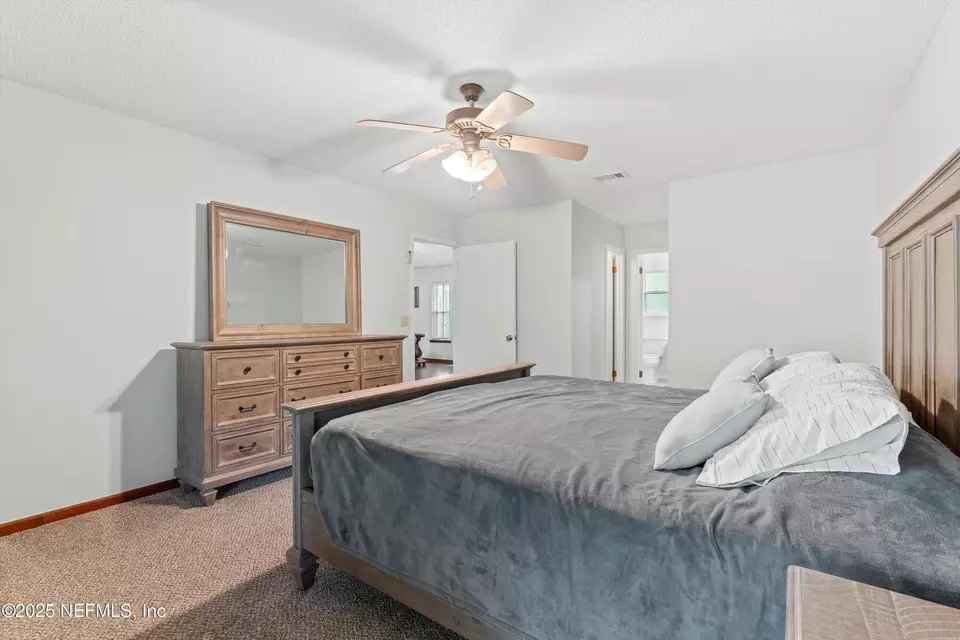 Bedroom - 10930 Grand Trunk Ln, Jacksonville, FL 32257 photo 2 of 6