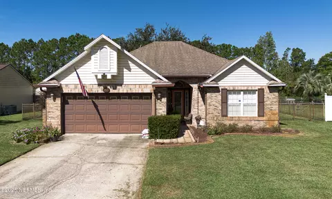 1542 Marble Lake Dr, Jacksonville, FL 32221