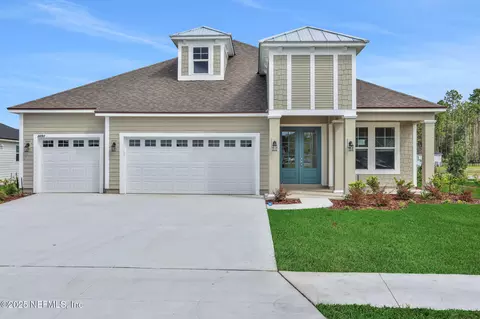 3291 Pipers Way, Green Cove Springs, FL 32043