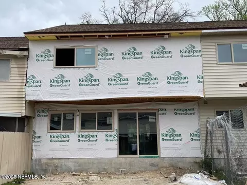 8205 Kensington Sq, Jacksonville, FL 32217