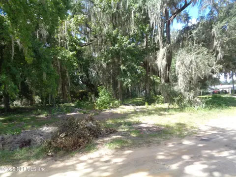 0 Lake Shore Lot 417 Ter, Interlachen, FL 32148 photo 9