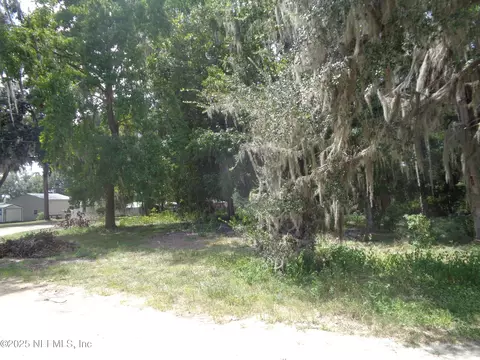 0 Lake Shore Lot 417 Ter, Interlachen, FL 32148 photo 10