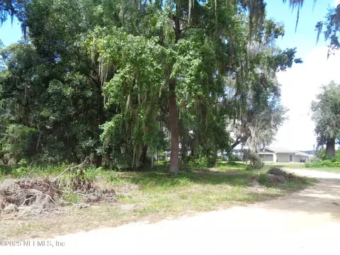 0 Lake Shore Lot 417 Ter, Interlachen, FL 32148 photo 7