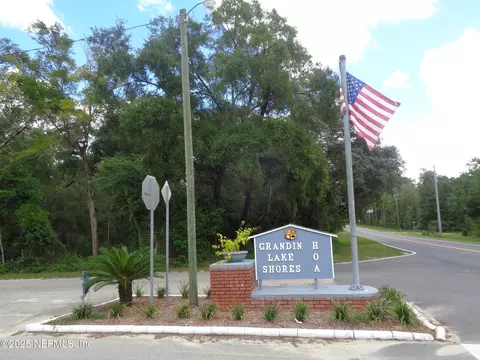0 Lake Shore Lots 413 414 Ter, Interlachen, FL 32148 photo 2