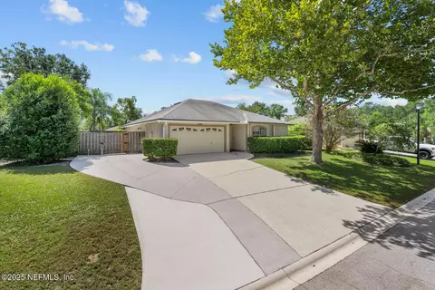 12376 Blue Stream Dr, Jacksonville, FL 32224